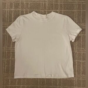 Aritzia Sunday Best T-Shirt